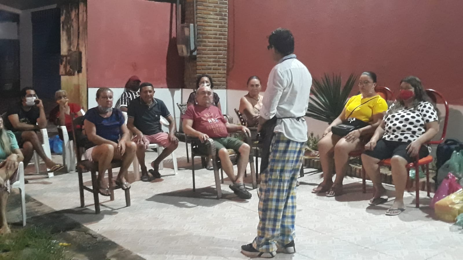 PROJETO TEATRO NA CALÇADA